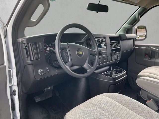 Used 2018 Chevrolet Express 3500 LT w/ LT Preferred Equipment Group RWD image 14