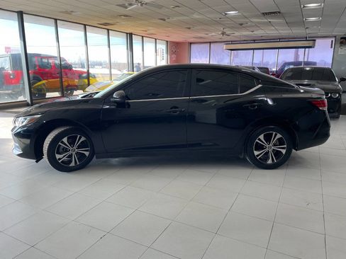 Used 2021 Nissan Sentra SV image 4