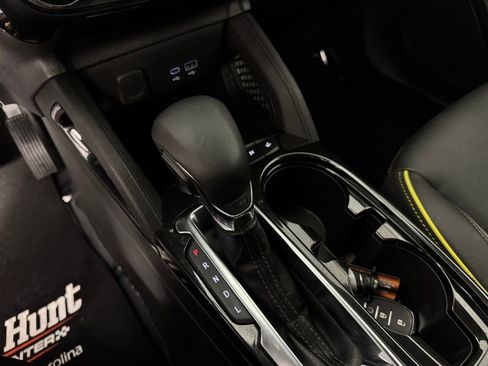 Used 2024 Chevrolet TrailBlazer ACTIV w/ Driver Confidence Package image 17