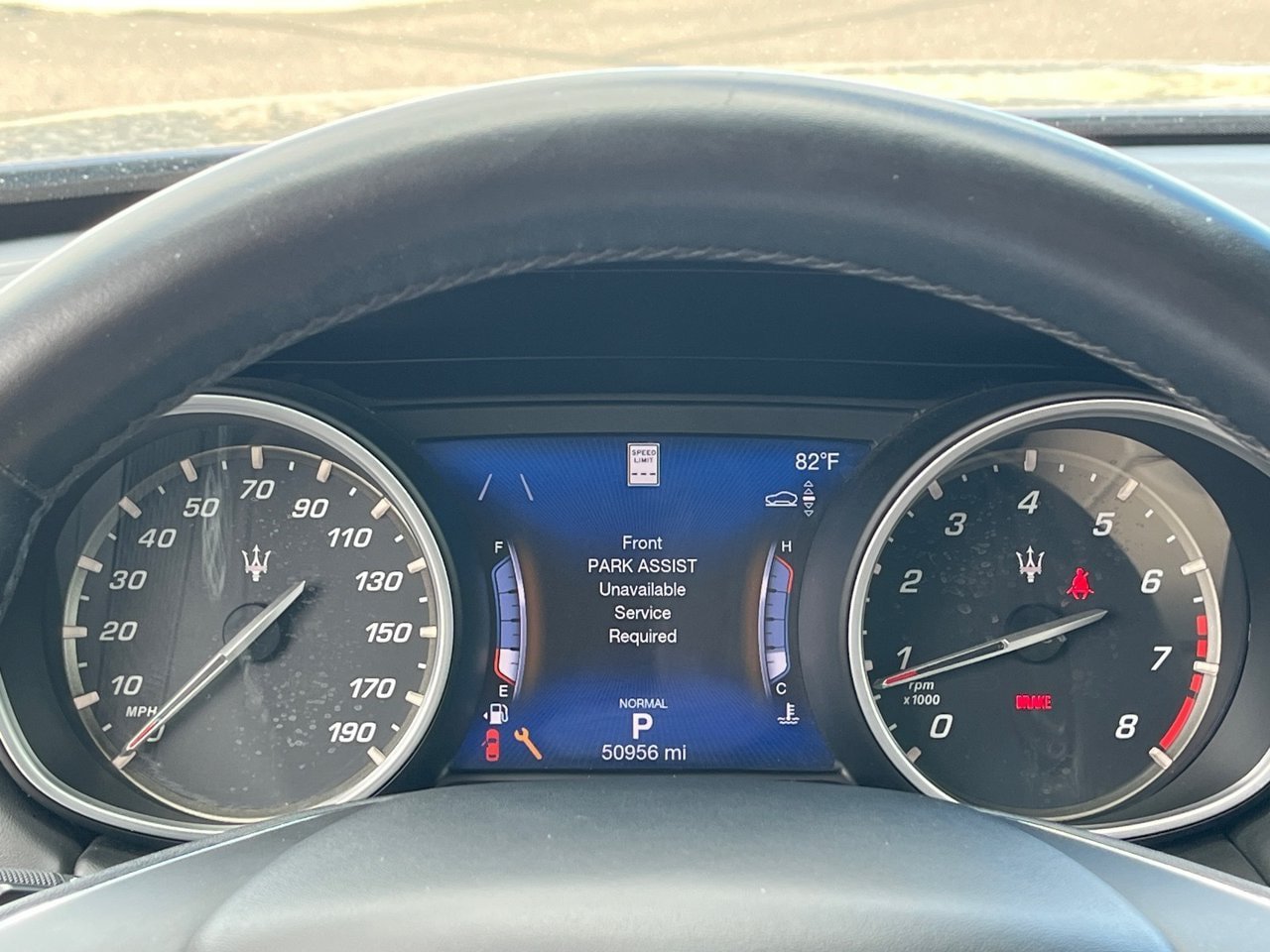 Used 2019 Maserati Levante GranLusso AWD/4WD image 21