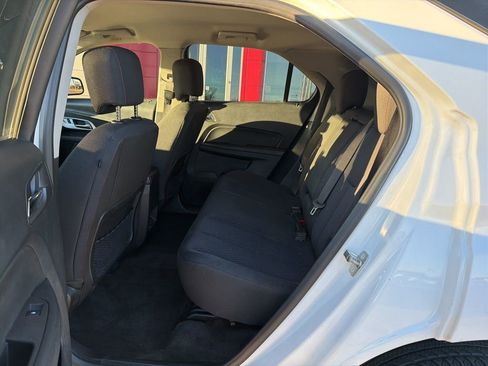Used 2013 Chevrolet Equinox LS image 15