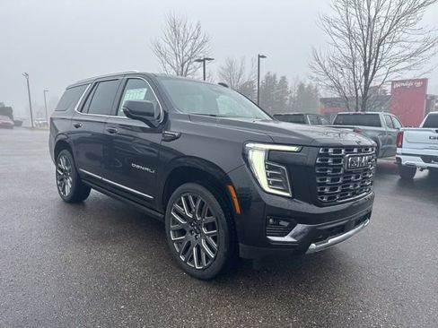 New 2026 GMC Yukon Denali Ultimate w/ LPO, Floor Liner Package image 6