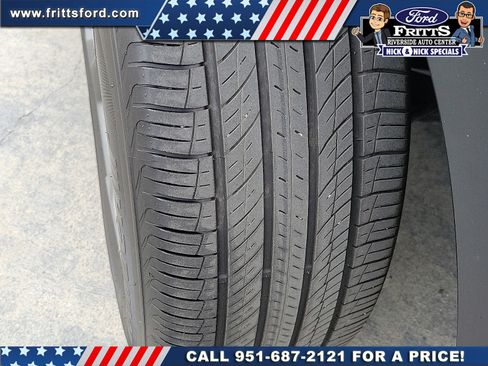 Used 2024 Chevrolet Trax LT w/ Driver Confidence Package FWD image 19