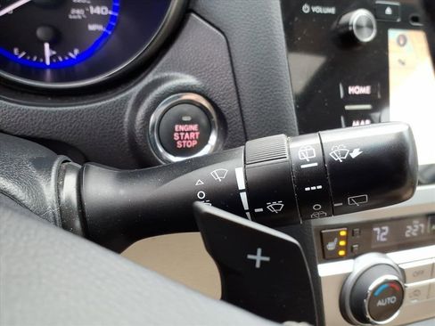 Used 2016 Subaru Outback 2.5i Limited image 22