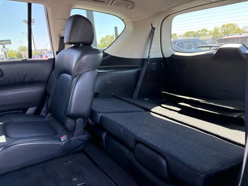 Used 2017 INFINITI QX80 4WD image 25