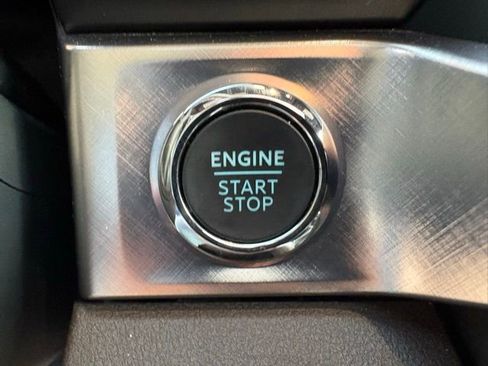 Used 2024 Ford F250 King Ranch w/ Chrome Package image 26