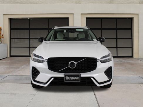 New 2025 Volvo XC60 T8 Plus w/ Protection Package Premier image 2