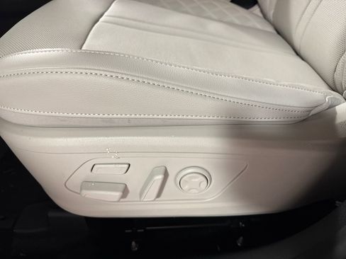 New 2026 Kia Sorento SX Prestige image 24