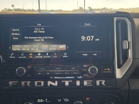 Used 2025 Nissan Frontier SV w/ SV Convenience Package image 20