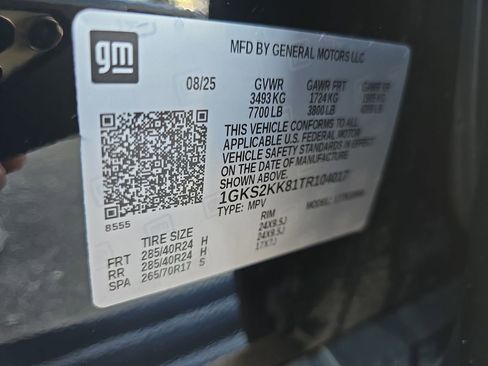 Used 2026 GMC Yukon XL Denali Ultimate AWD/4WD image 37