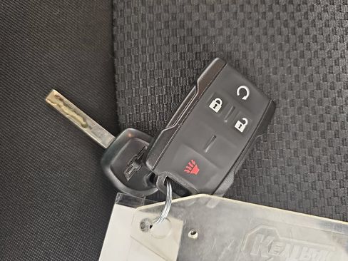Used 2019 Chevrolet Colorado LT w/ LT Convenience Package AWD/4WD image 39