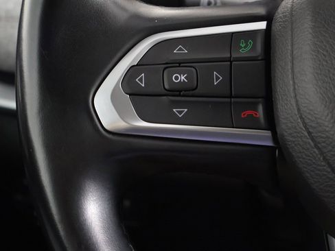 Used 2022 Jeep Compass Latitude image 36