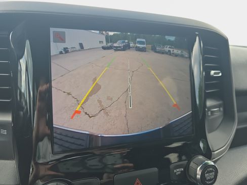 Used 2024 RAM 2500 Tradesman w/ Chrome Appearance Group AWD/4WD image 20