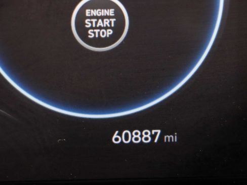 Used 2023 Hyundai Tucson Limited image 16