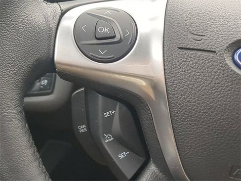 Used 2015 Ford Escape Titanium image 22