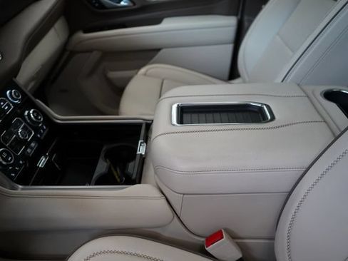 Used 2024 GMC Yukon Denali w/ Max Trailering Package AWD/4WD image 40