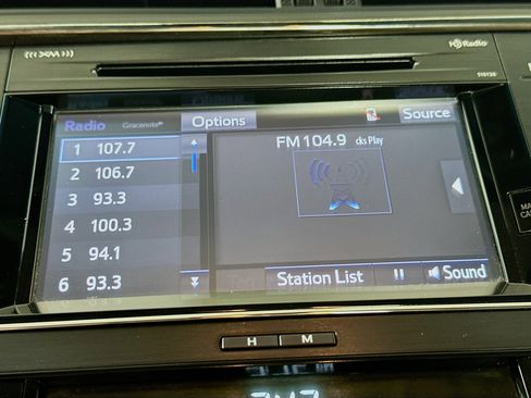 Used 2017 Toyota Avalon XLE Premium FWD image 21