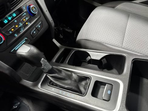 Used 2017 Ford Escape SE AWD/4WD image 21