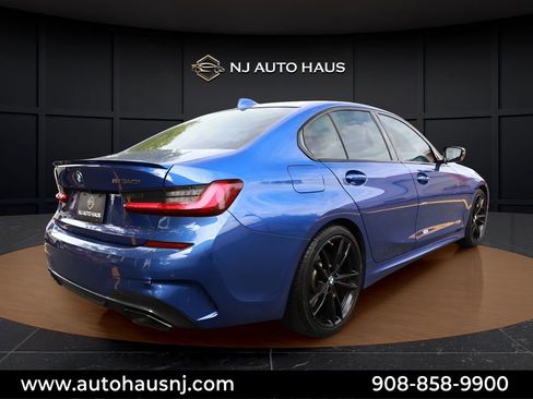 Used 2022 BMW M340i RWD image 6