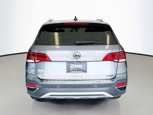 Used 2022 Volkswagen Taos SE AWD/4WD image 12