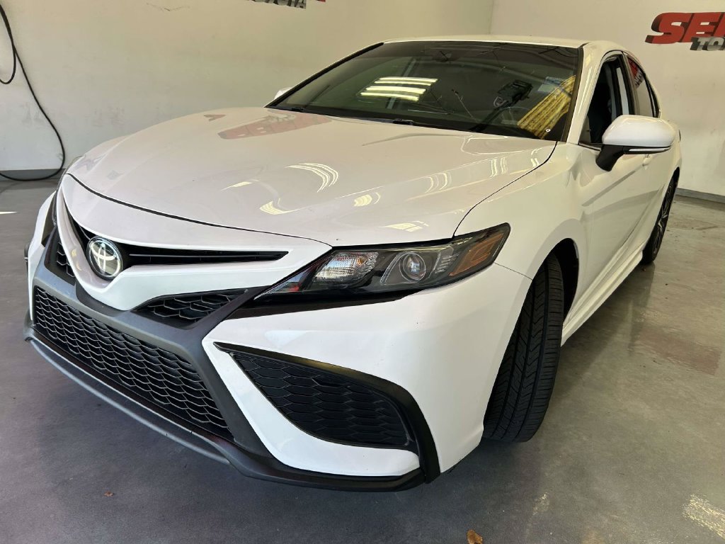 Certified 2024 Toyota Camry SE FWD image 7