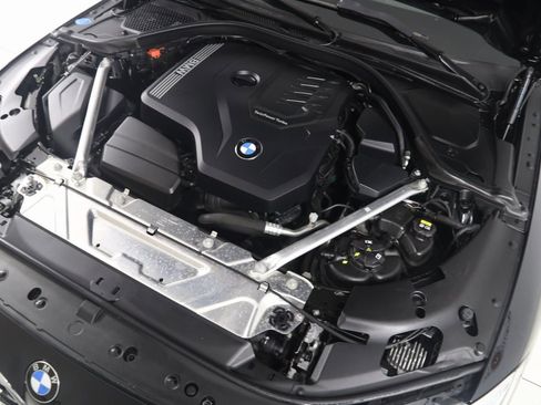 Used 2021 BMW 430i Convertible w/ Convenience Package image 20