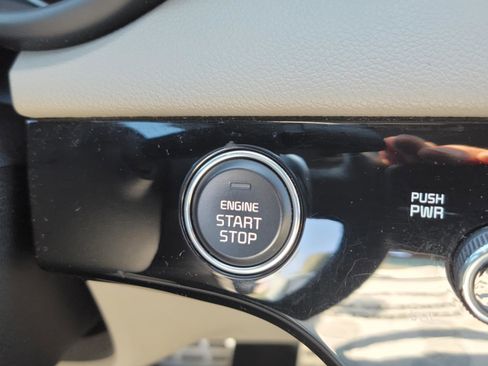 Used 2021 Kia Sportage S w/ S AWD Premium Package image 26