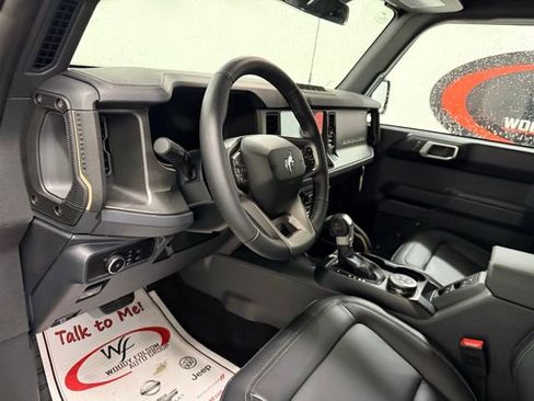 New 2025 Ford Bronco Badlands image 12