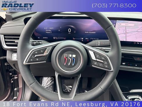 Used 2025 Buick Envision Preferred AWD/4WD image 15