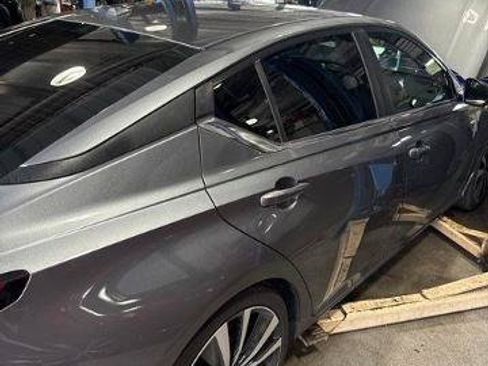 Certified 2020 Nissan Altima 2.5 SR w/ Premium Package FWD image 1