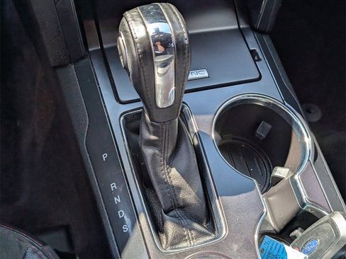 Used 2018 Ford Explorer XLT w/ Equipment Group 202A image 31