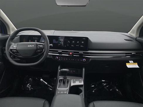 New 2026 Kia Sportage EX image 5