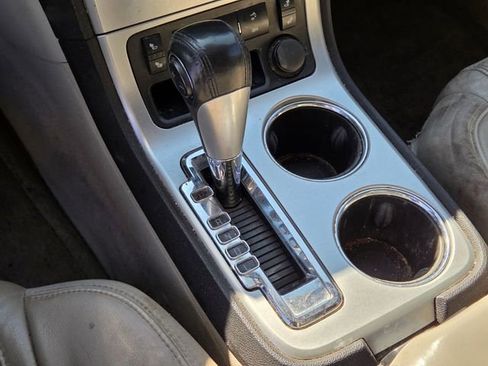 Used 2012 GMC Acadia SLT w/ LPO, 'HIT The Road' Package FWD image 24