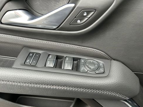 Used 2024 GMC Yukon XL Denali w/ Advanced Technology Package AWD/4WD image 24
