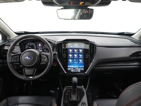 Used 2024 Subaru Crosstrek 2.5i Limited AWD/4WD image 9