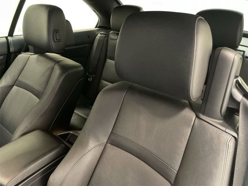 Used 2013 BMW 335i Convertible image 20
