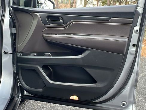 Used 2018 Honda Odyssey EX-L image 11