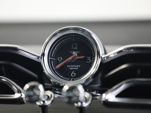 New 2026 Bentley Bentayga Speed AWD/4WD image 21