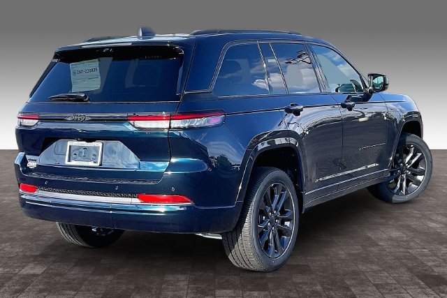 New 2026 Jeep Grand Cherokee Limited AWD/4WD image 15