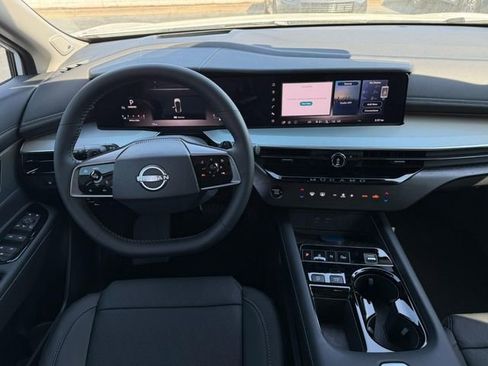 New 2026 Nissan Murano Platinum AWD/4WD image 11