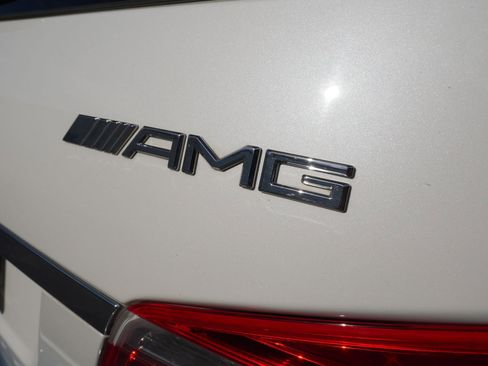 Used 2014 Mercedes-Benz GL 63 AMG 4MATIC image 33