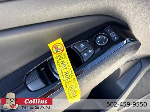 Certified 2025 Nissan Altima 2.5 SR w/ SR Premium Package image 17