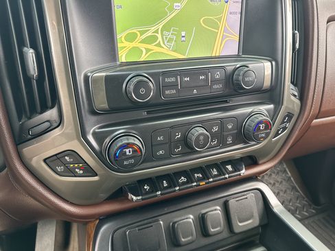 Used 2015 Chevrolet Silverado 3500 High Country w/ Duramax Plus Package image 22