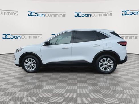 Used 2023 Ford Escape Active FWD image 6