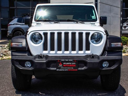 Used 2021 Jeep Wrangler Unlimited Sport AWD/4WD image 2