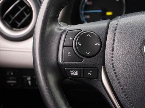 Certified 2018 Toyota RAV4 Limited image 13