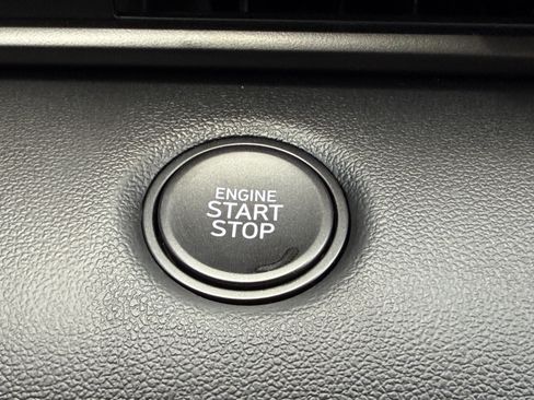 New 2026 Hyundai Elantra SEL Sport FWD image 25