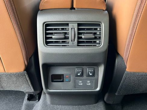 New 2026 Nissan Rogue Platinum w/ Platinum Premium Package image 33