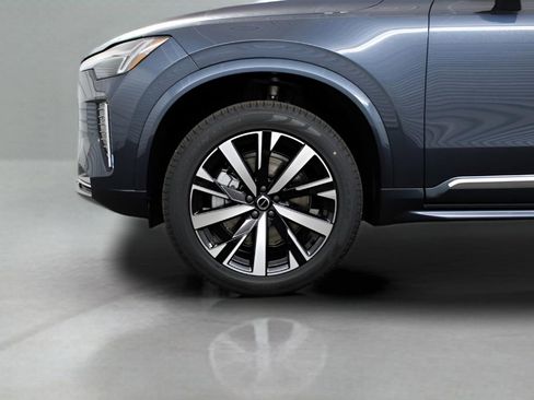 New 2025 Volvo XC90 B6 Core w/ Protection Package image 12