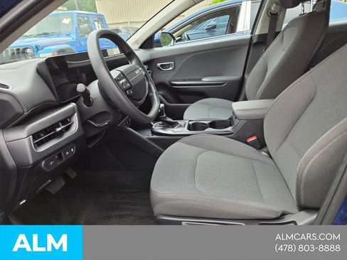 Used 2025 Kia K4 FWD image 3